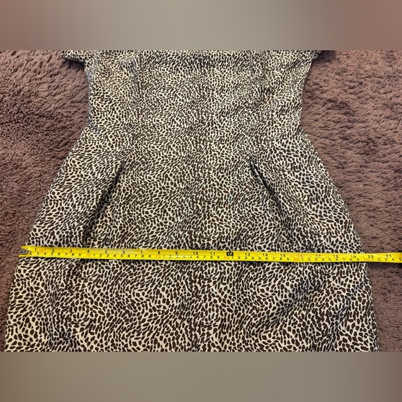 Spenser Jeremy 100% Silk Animal Print Sheath Dress Short Sleeve Size 6 - Picture 8 of 8